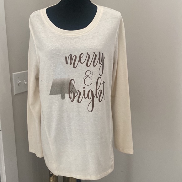 Style & Co. long Sleeve Holiday Top. Size Medium. - Picture 13 of 13